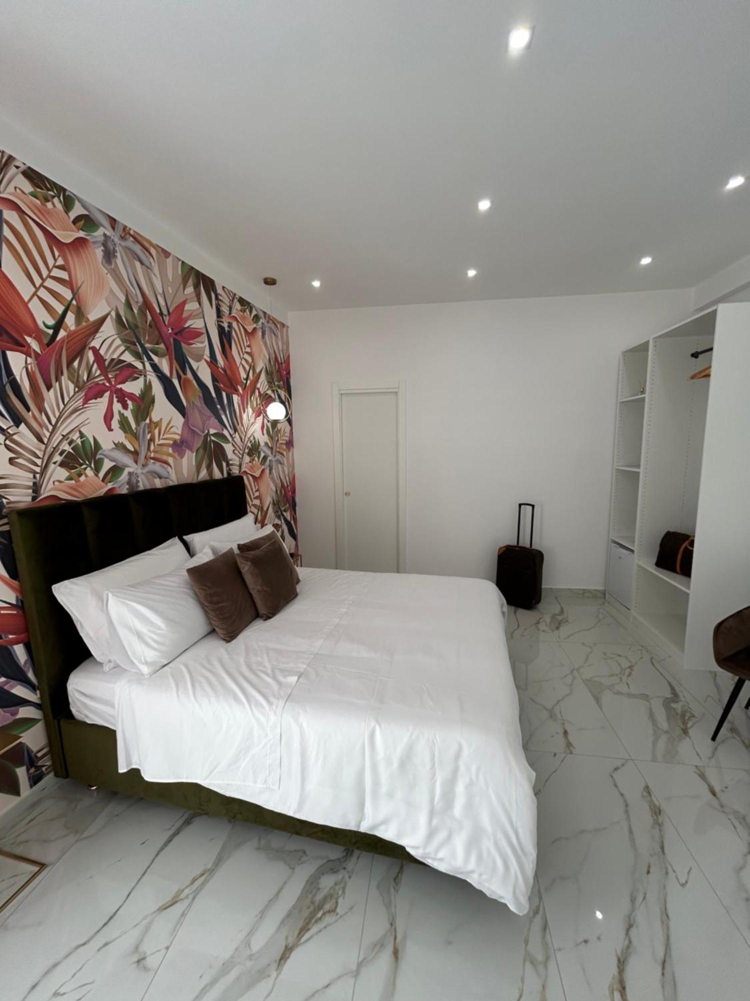 Savior Deluxe Rooms Nápoles Exterior foto
